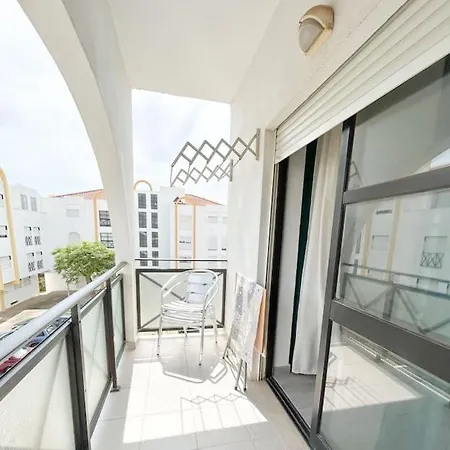 T2 Da Vermelho Apartment